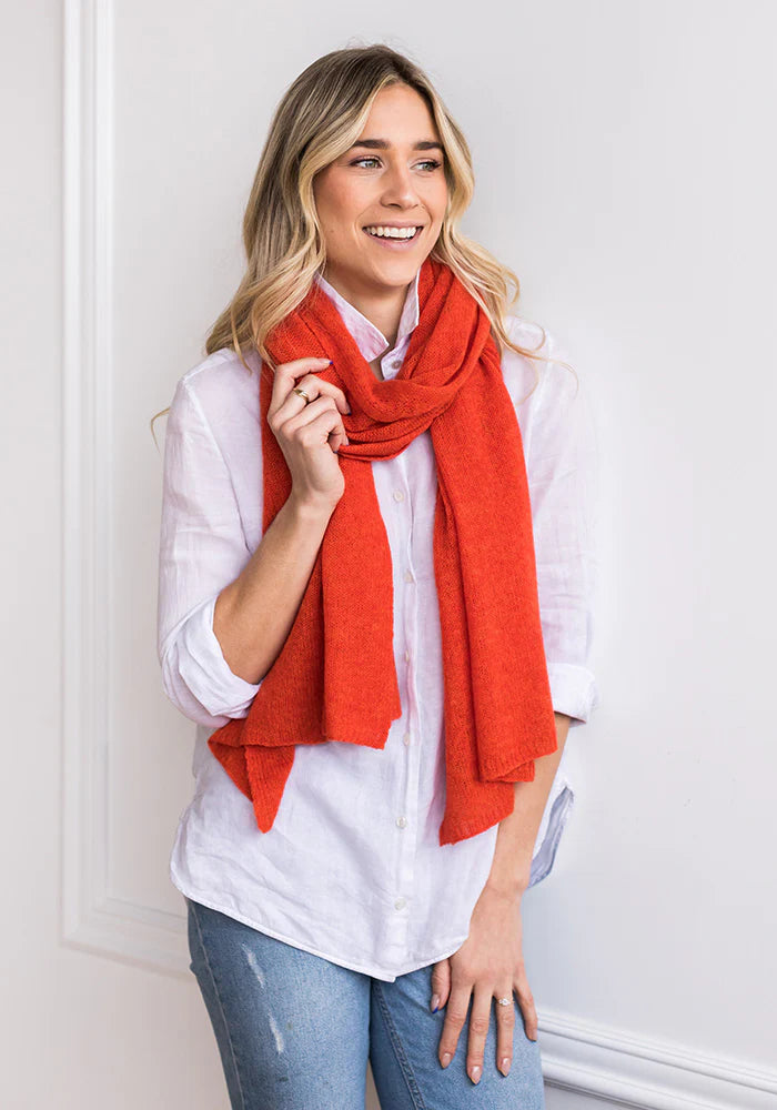 Classic cashmere scarf